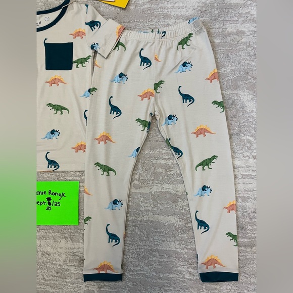 5T Kyte Ecru Dino Pajama Set - Picture 3 of 3
